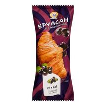 Croissant with currants